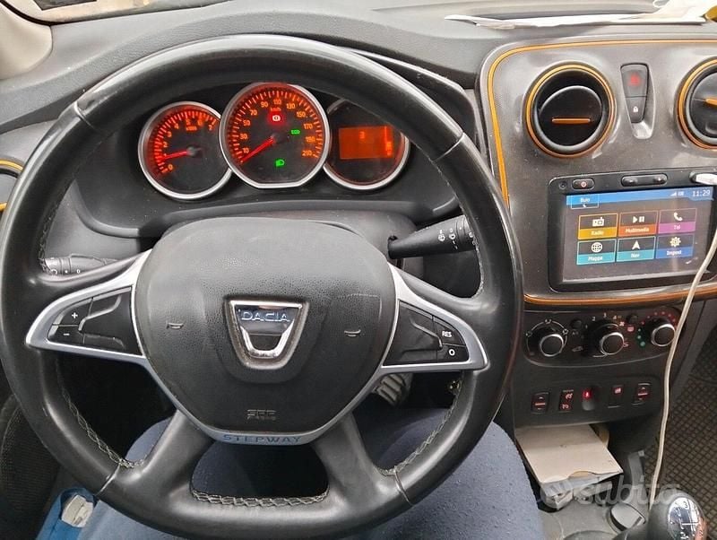 Usata Dacia Logan MCV 90 CV (66 kW) 2017 Station wagon