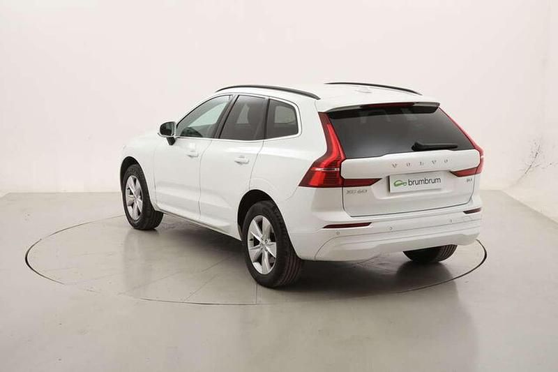 Usata Volvo XC60 Core 197 CV (144 kW) 2022 Bianco SUV