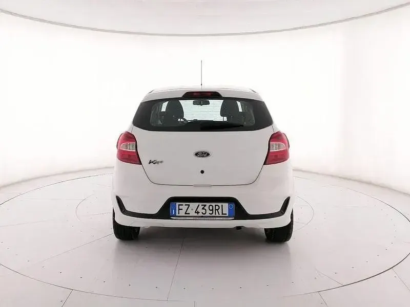 Usata Ford Ka Plus Ultimate 86 CV (63 kW) 2019 Grigio Utilitaria