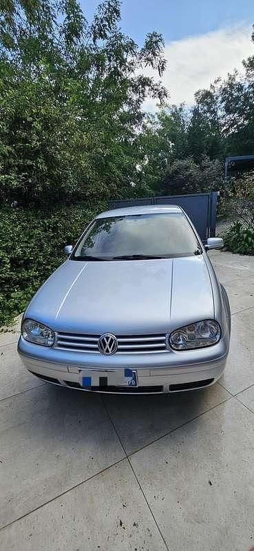 Usata VW Golf IV Highline 116 CV (85 kW) 2001 Berlina