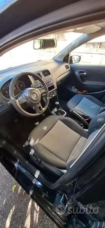 Usata VW Polo 75 CV (55 kW) 2011 Nero Utilitaria
