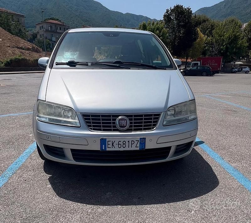 Usata 2011 Fiat Idea Dynamic Monovolume | 2499 € (Ottimo prezzo) - Immagine 1/4