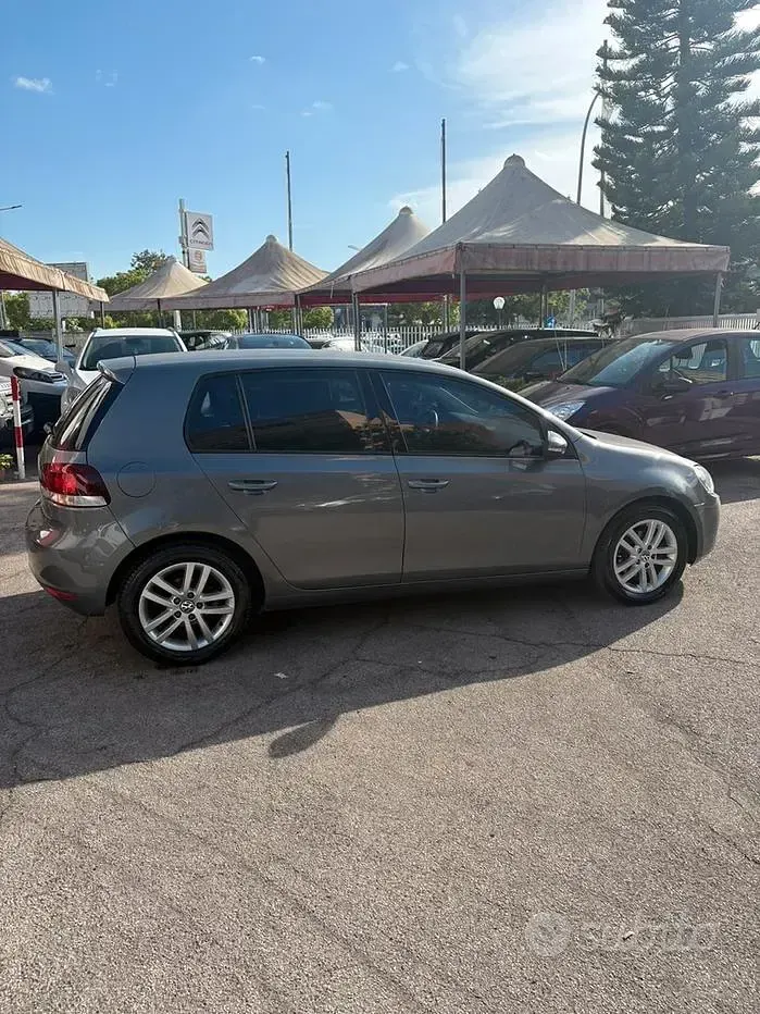 Usata VW Golf VII 105 CV (77 kW) 2012 Grigio Berlina