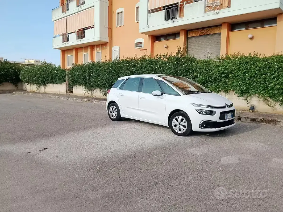 Usata Citroën C4 120 CV (88 kW) 2018 Bianco Monovolume