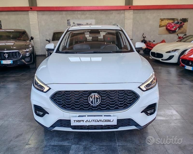 Usata MG ZS Luxury 106 CV (77 kW) 2024 Bianco SUV