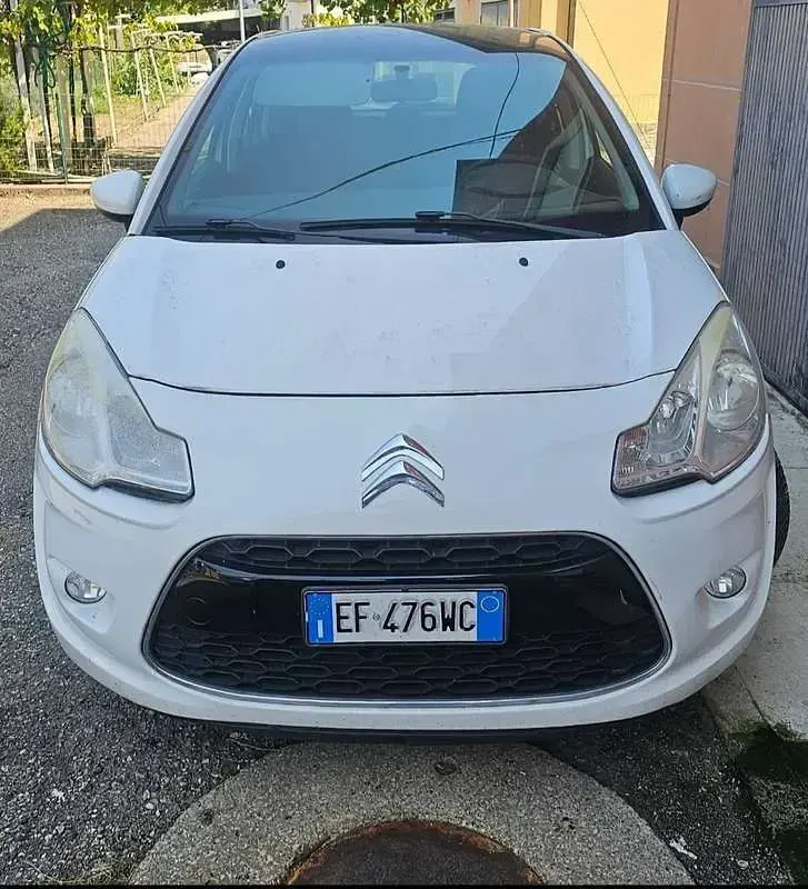 Usata Citroën C3 Exclusive 60 CV (44 kW) 2011 Bianco Berlina