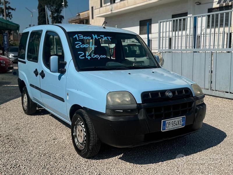 Usata Fiat Doblò 69 CV (50 kW) 2004 Blu Monovolume