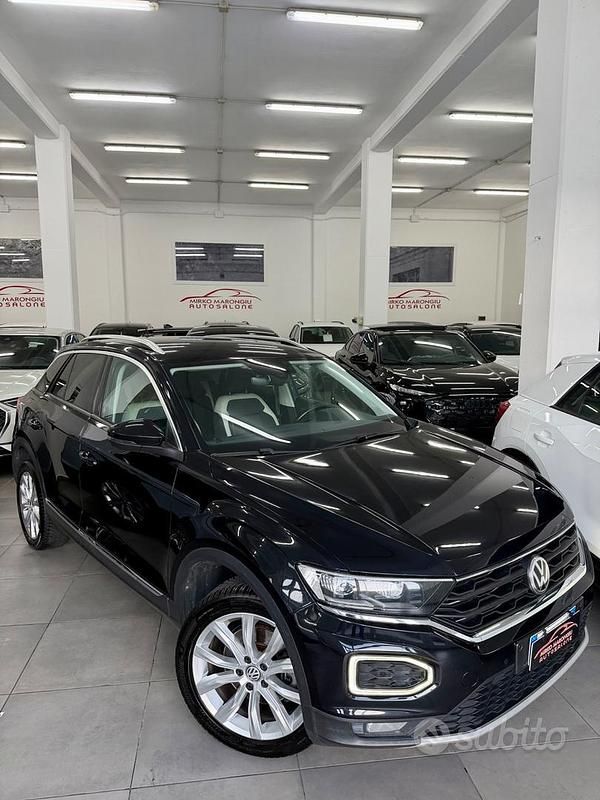 Usata VW T-Roc Style 150 CV (110 kW) 2020 Nero SUV