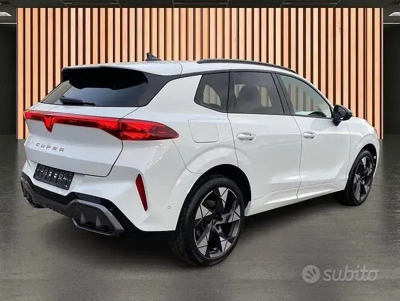 Usata Cupra Terramar VZ 265 CV (194 kW) 2025 Bianco SUV