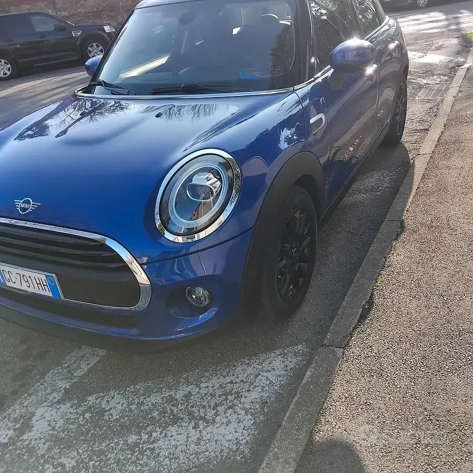 Usata Mini ONE 2020 Blu Utilitaria