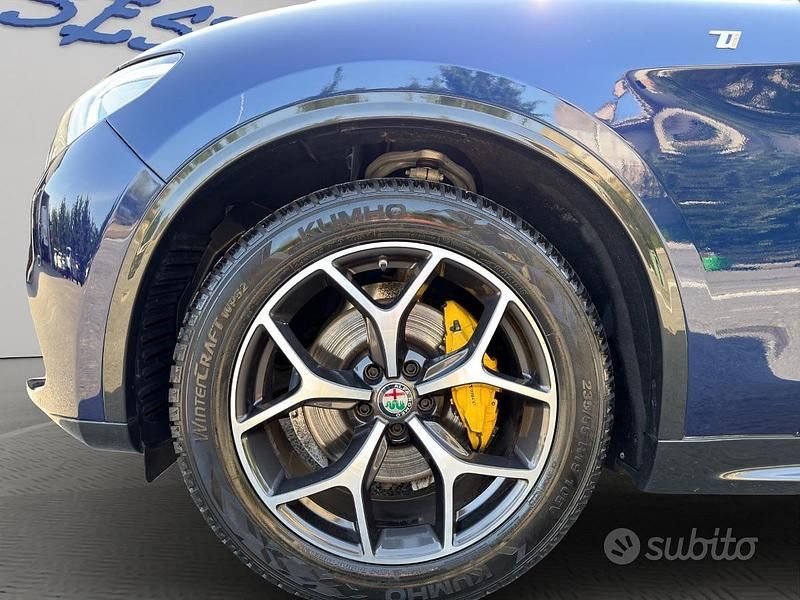 Occasion Alfa Romeo Stelvio Ti 190 ch (139 kW) 2021 Bleue SUV