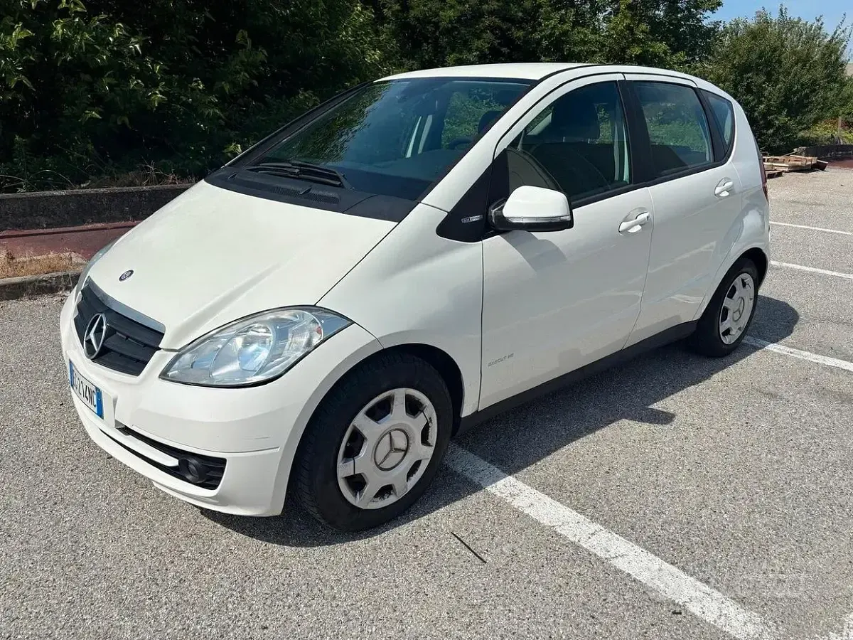 Usata Mercedes A160 Style 82 CV (60 kW) 2011 Bianco Berlina