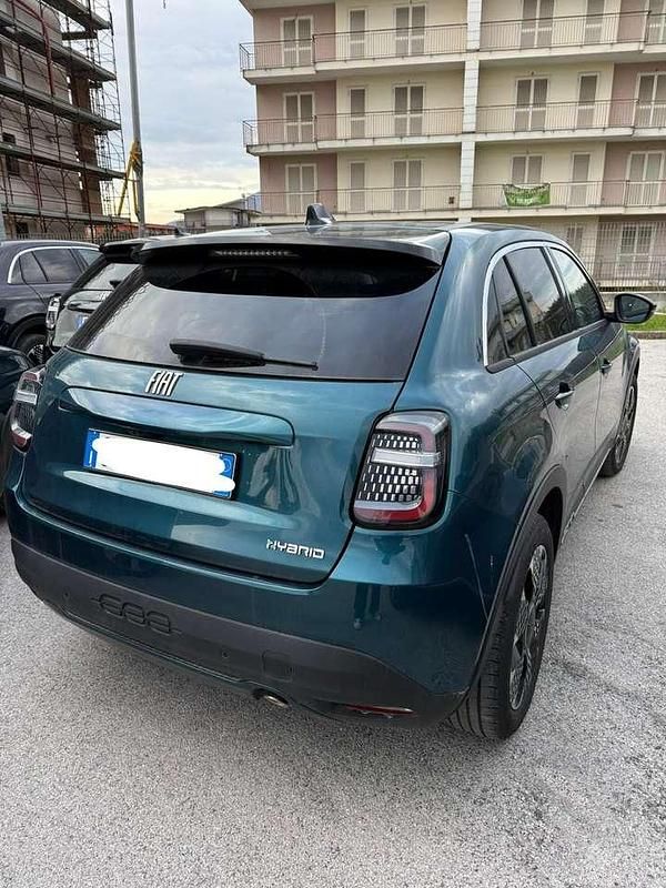 Usata Fiat 600 La Prima 101 CV (74 kW) 2025 Blu/azzurro SUV