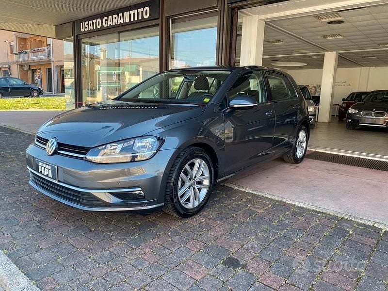 Usata VW Golf VII Executive 115 CV (84 kW) 2019 Grigio Berlina