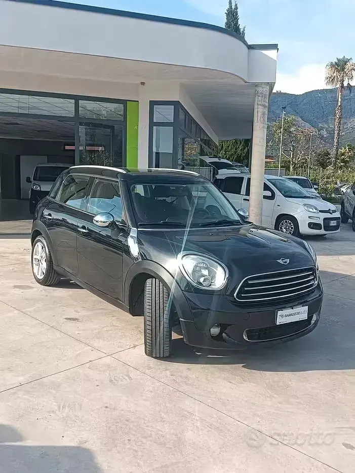 Usata Mini Cooper D Countryman 111 CV (81 kW) 2012 Nero SUV