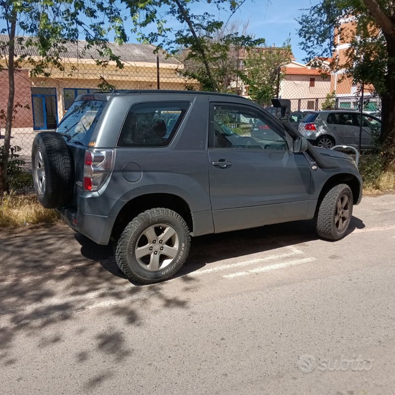 Usata Suzuki Vitara 2007 Grigio SUV