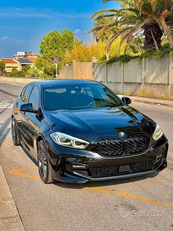 Usata BMW 118 M Sport 150 CV (110 kW) 2021 Nero Utilitaria