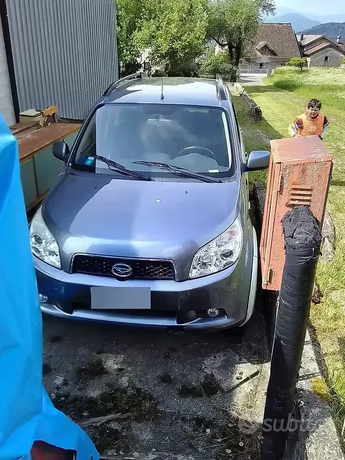 Usata Daihatsu Terios 86 CV (63 kW) 2007 Grigio SUV