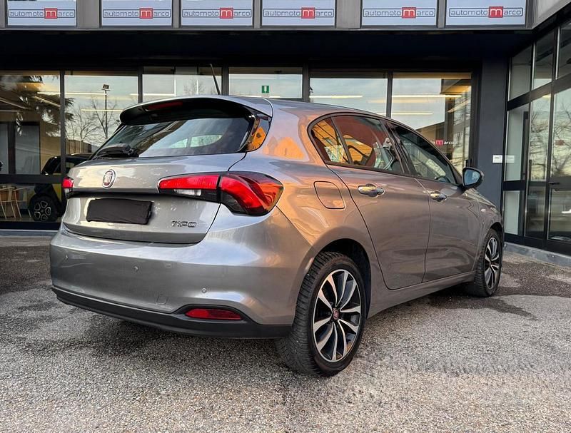 Usata Fiat Tipo Easy 95 CV (69 kW) 2019 Grigio Berlina