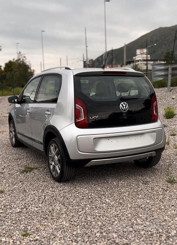 Usata VW up! 75 CV (55 kW) 2015 Grigio Utilitaria