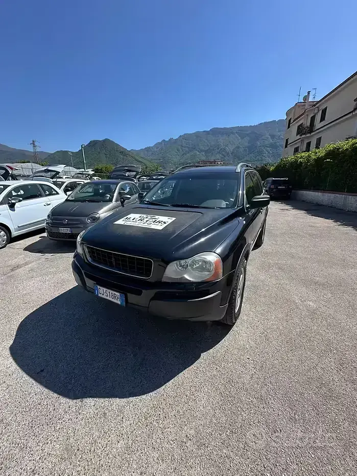 Usata Volvo XC90 Executive 163 CV (119 kW) 2004 Nero SUV