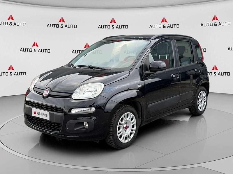 Usata Fiat Panda Lounge 69 CV (50 kW) 2015 Nero Utilitaria