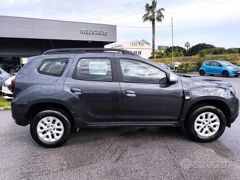 Usata Dacia Duster 115 CV (84 kW) 2023 Grigio SUV
