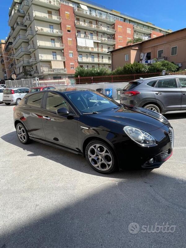 Usato 2018 Alfa Romeo Giulietta 1.6 Diesel 120 CV (16.850 €)