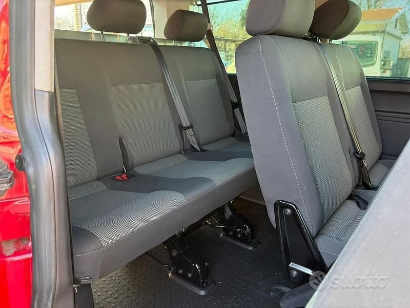 Usata VW T5 Comfortline 180 CV (132 kW) 2012 Rosso Furgone