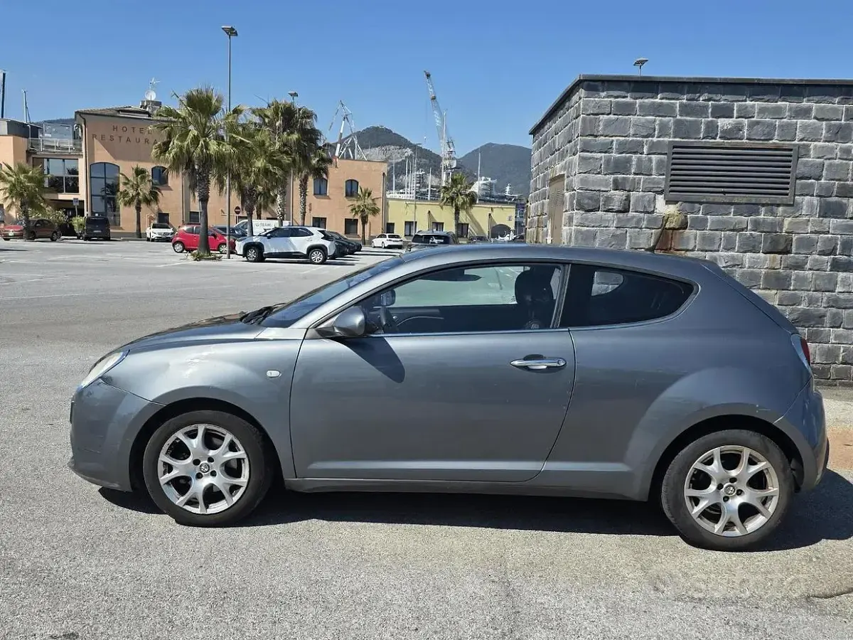 Usata Alfa Romeo MiTo Progression 90 CV (66 kW) 2009 Grigio Utilitaria