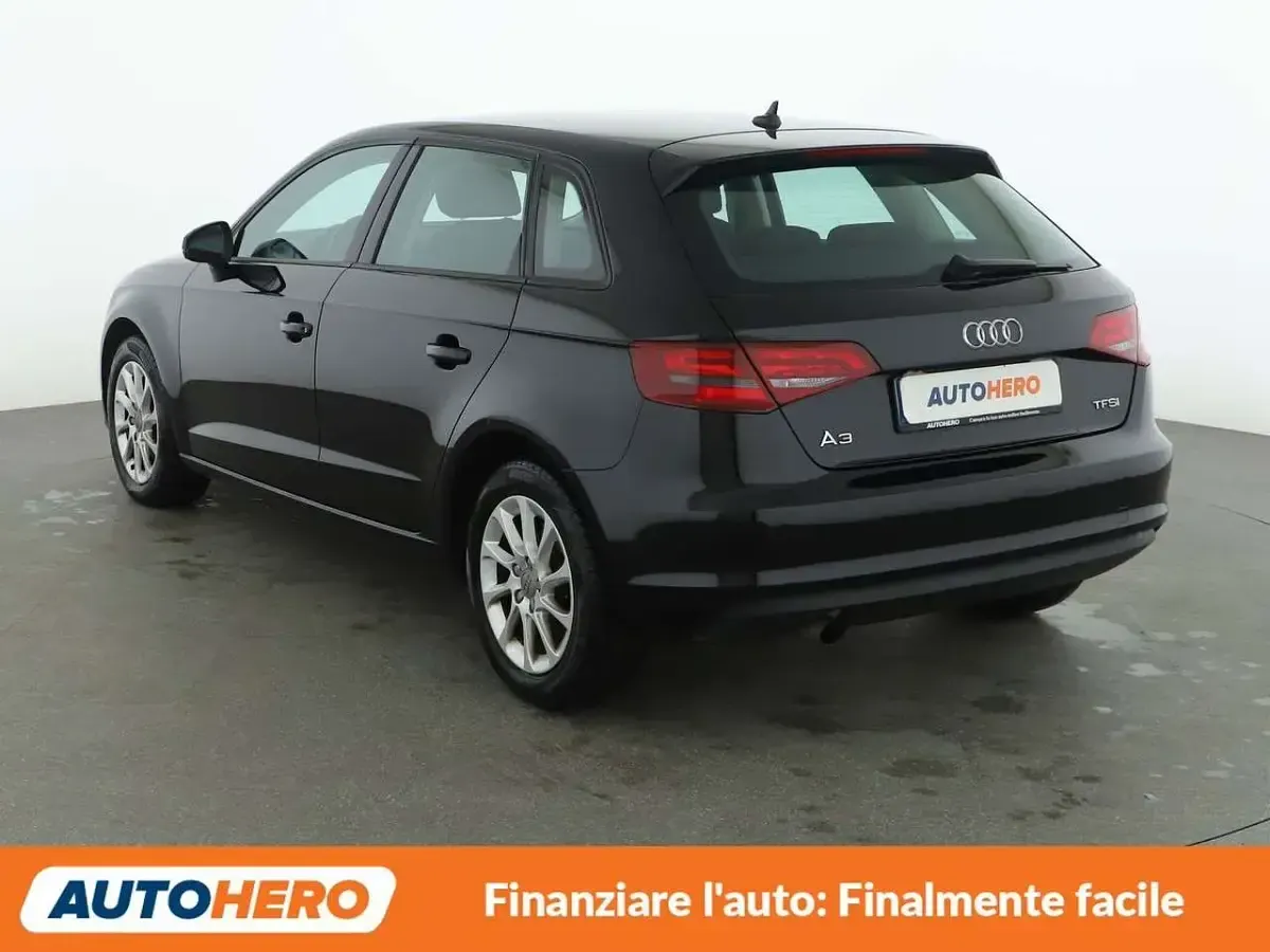 Usata Audi A3 Attraction 110 CV (80 kW) 2015 Nero Berlina