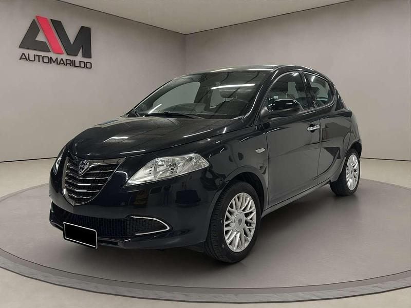 Nero Usata 2014 Lancia Ypsilon Silver Due volumi | 6900 € (Buon prezzo) - Immagine 1/4