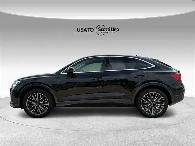 Usata Audi Q3 Sportback Business Plus 150 CV (110 kW) 2024 Nero SUV