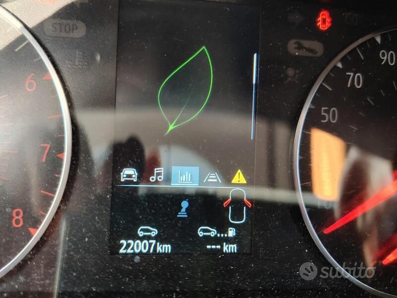 Usata Renault Captur 94 CV (69 kW) 2022 Nero SUV