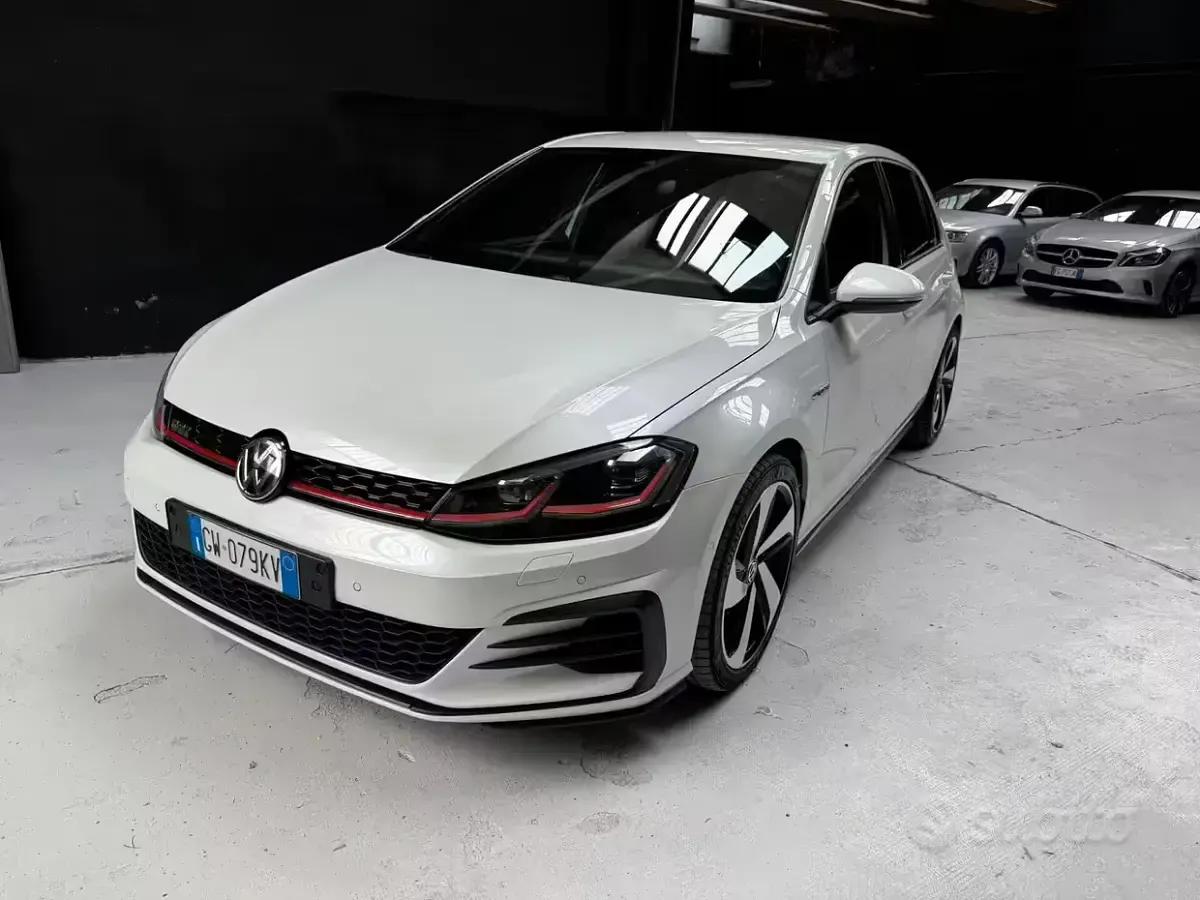 Usata VW Golf VII GTI 230 CV (169 kW) 2017 Bianco Berlina