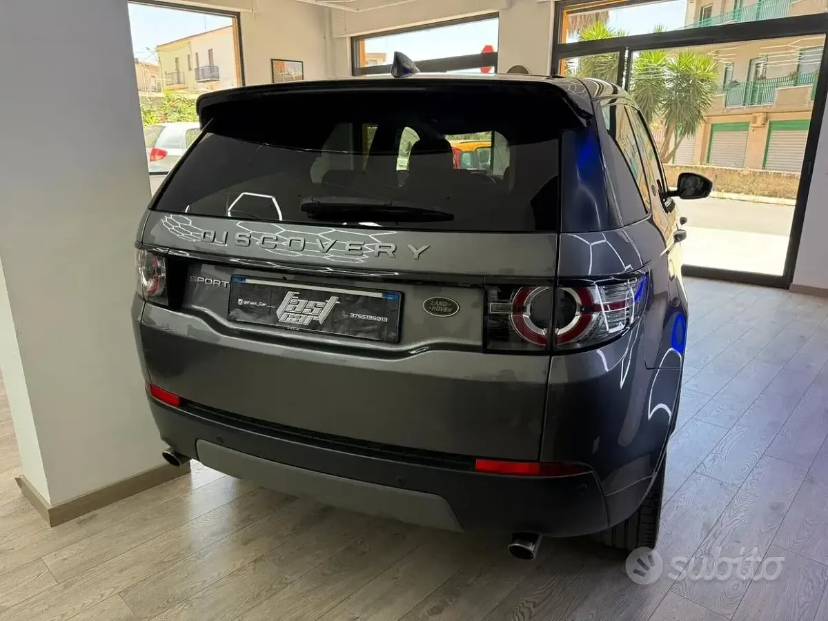 Usata Land Rover Discovery Sport SE 150 CV (110 kW) 2017 Grigio SUV