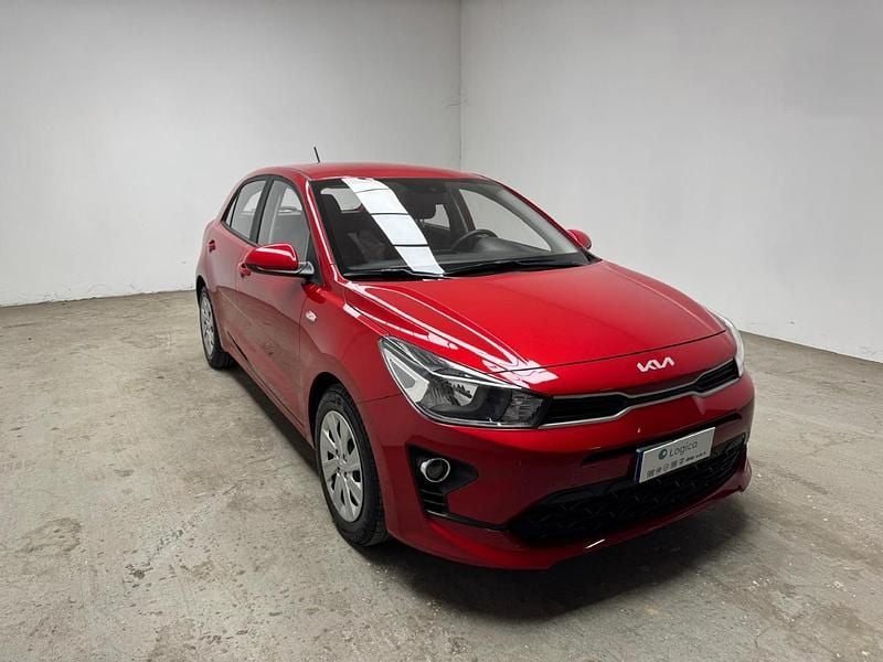 Rosso Usata 2022 Kia Rio Style Due volumi | 14.900 € (Cara) - Immagine 1/4