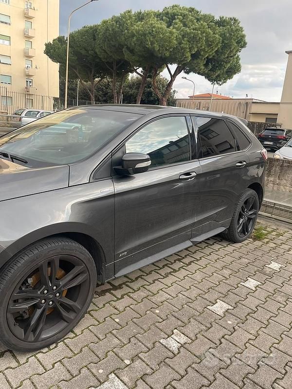 Usata Ford Edge 238 CV (175 kW) 2019 Grigio SUV