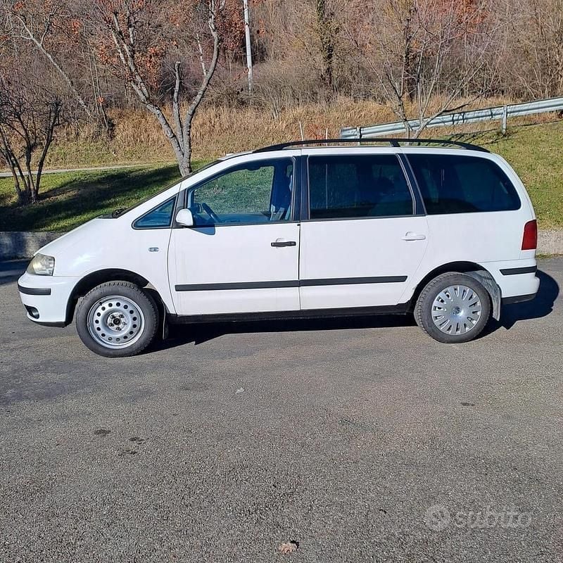 Usata Seat Alhambra Stylance 116 CV (85 kW) 2003 Monovolume