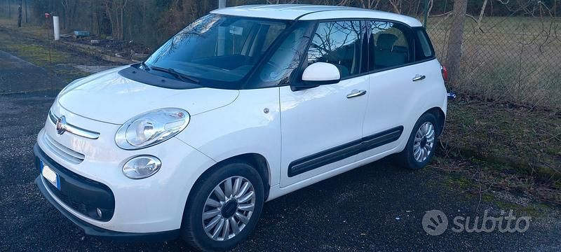 Usata Fiat 500L Lounge 95 CV (69 kW) 2017 Bianco Monovolume