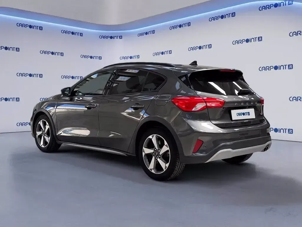 Usata Ford Focus Active 125 CV (91 kW) 2019 Grigio SUV