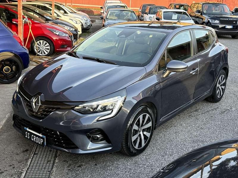 Usata Renault Clio V Initiale Paris 140 CV (102 kW) 2021 Other Berlina