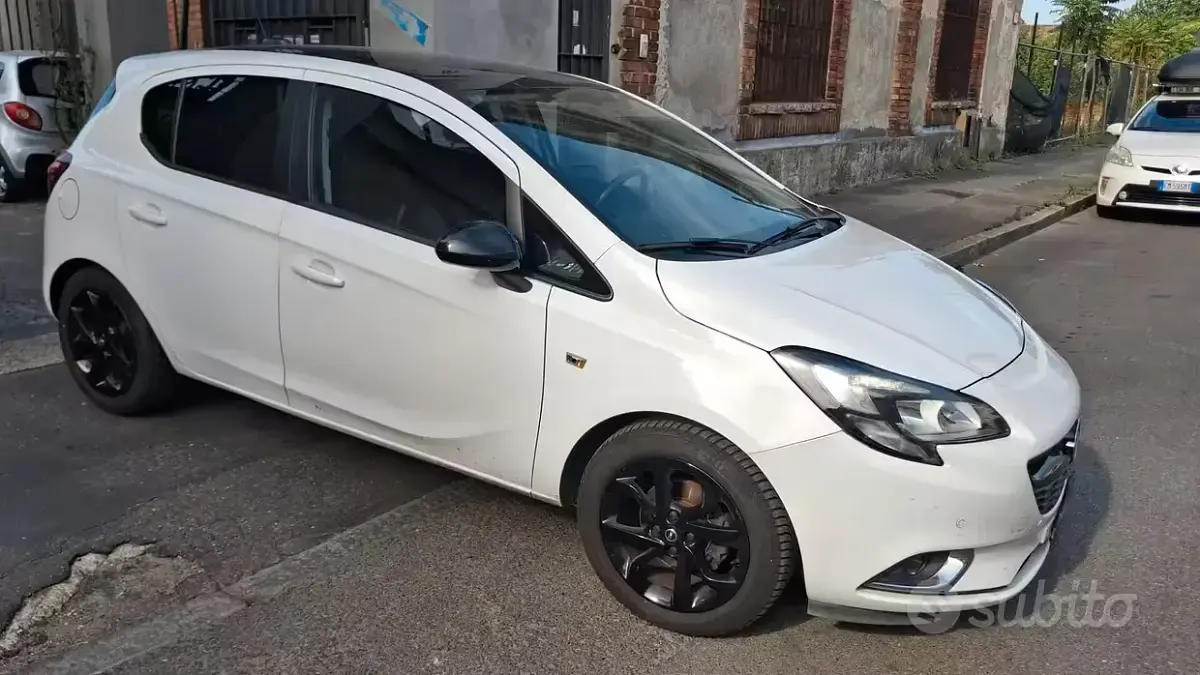 Usata Opel Corsa Innovation 69 CV (50 kW) 2017 Bianco Utilitaria