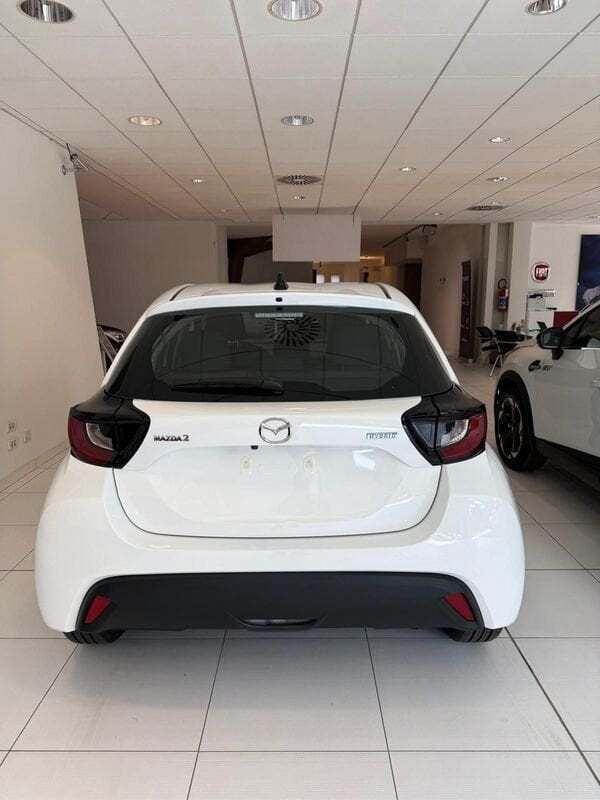 Nuova Mazda 2 Prime-Line 116 CV (85 kW) 2025 Other Utilitaria