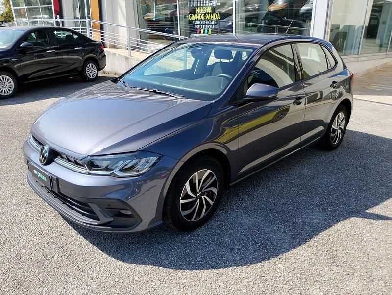 Usata VW Polo Style 95 CV (69 kW) 2022 Grigio Berlina