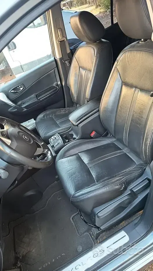 Usata Renault Koleos 150 CV (110 kW) 2008 Grigio SUV