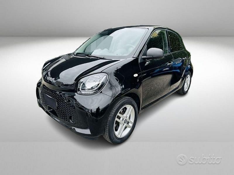 Usata Smart ForFour Electric Drive Pure 41 kW (56 CV) 2021 Nero Berlina