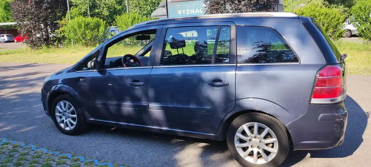 Usata Opel Zafira Cosmo 120 CV (88 kW) 2007 Blu/azzurro Monovolume