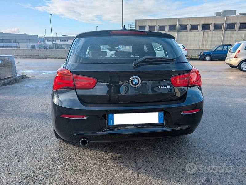 Usata BMW 116 116 CV (85 kW) 2018 Nero Utilitaria