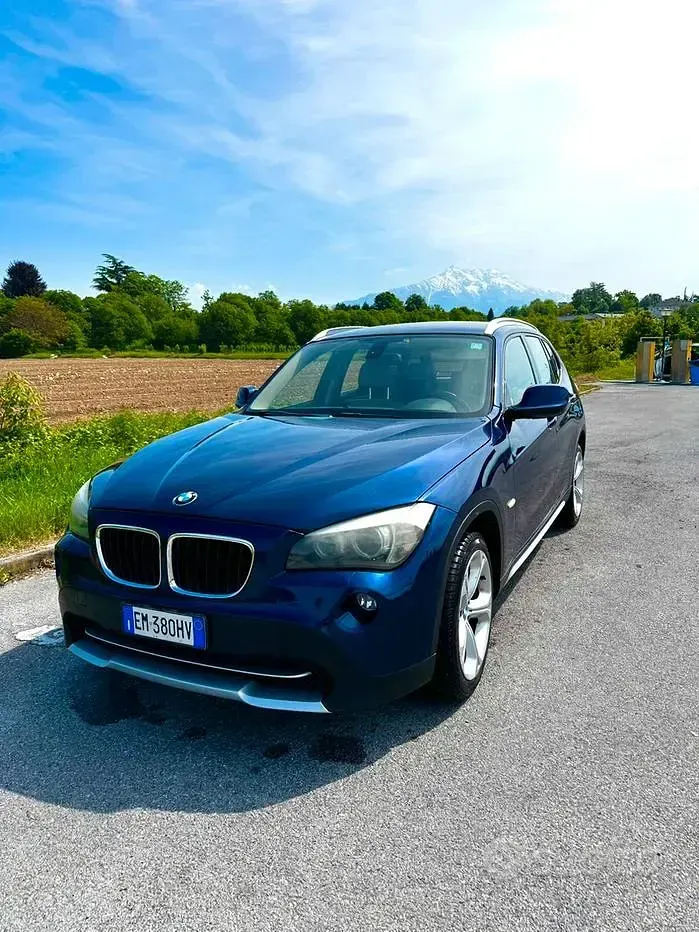 Usata BMW X1 143 CV (105 kW) 2012 Blu SUV